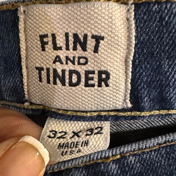 Flint and Tinder Made in USA Men’s Straight Fit Jean Denim Pant Blue Size 32x32 - Picture 4 of 6